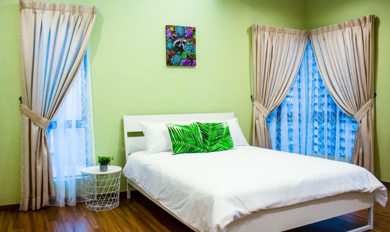 Tropical Livings Meru Ipoh Homestay By Grab A Stay Ngoại thất bức ảnh